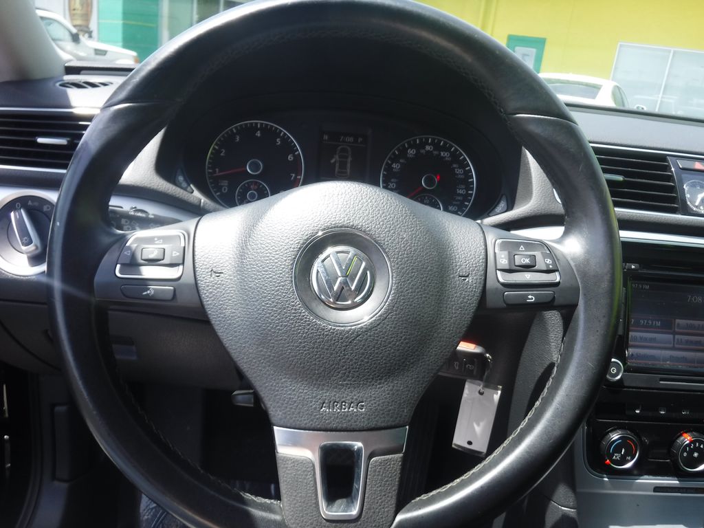 Used 2013 Volkswagen Jetta For Sale